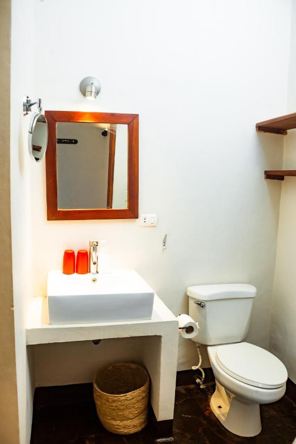Hotel Con Corazon Granada Dış mekan fotoğraf