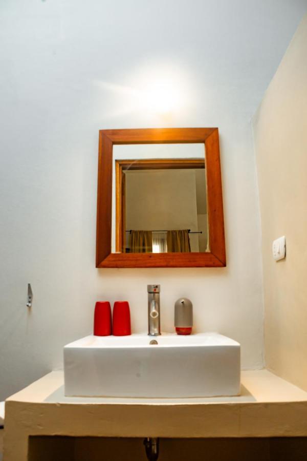 Hotel Con Corazon Granada Dış mekan fotoğraf